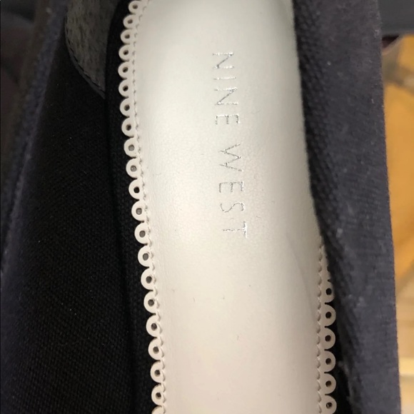 NWT BLACK CANVAS PEEPTOE APPROX 6" WEDGE - Picture 6 of 6